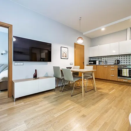 Apartment Living - Jaksto Place *