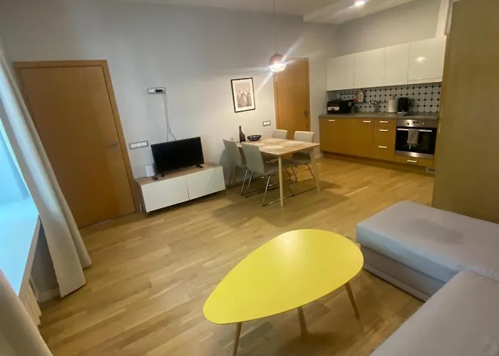 Living - Jaksto Place * Wilna